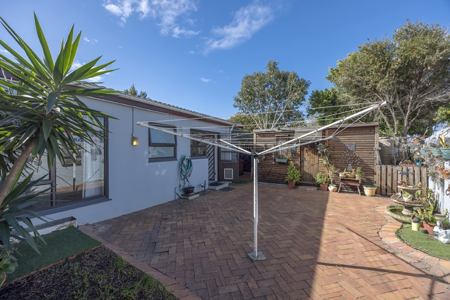 3 Bedroom Property for Sale in Claremont Western Cape